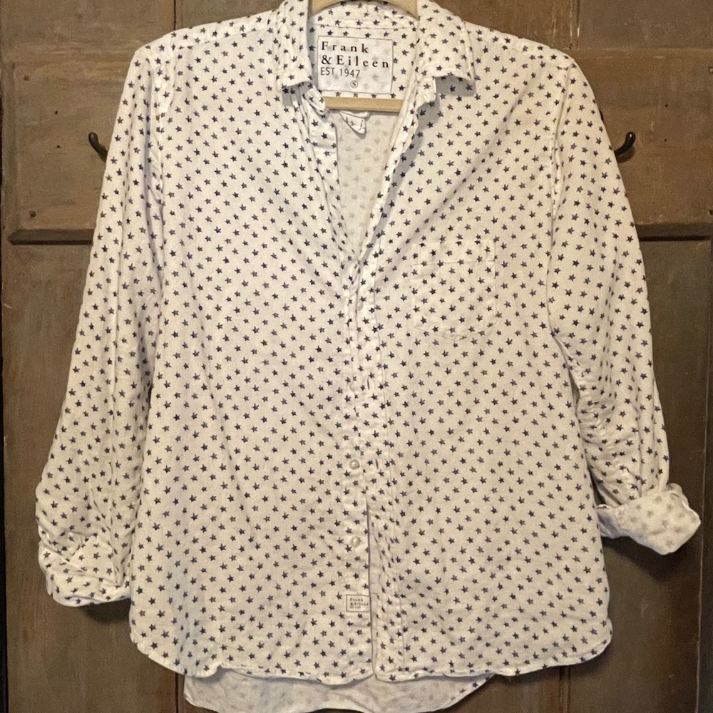 EUC Frank and Eileen Eileen flannel button down, navy stars